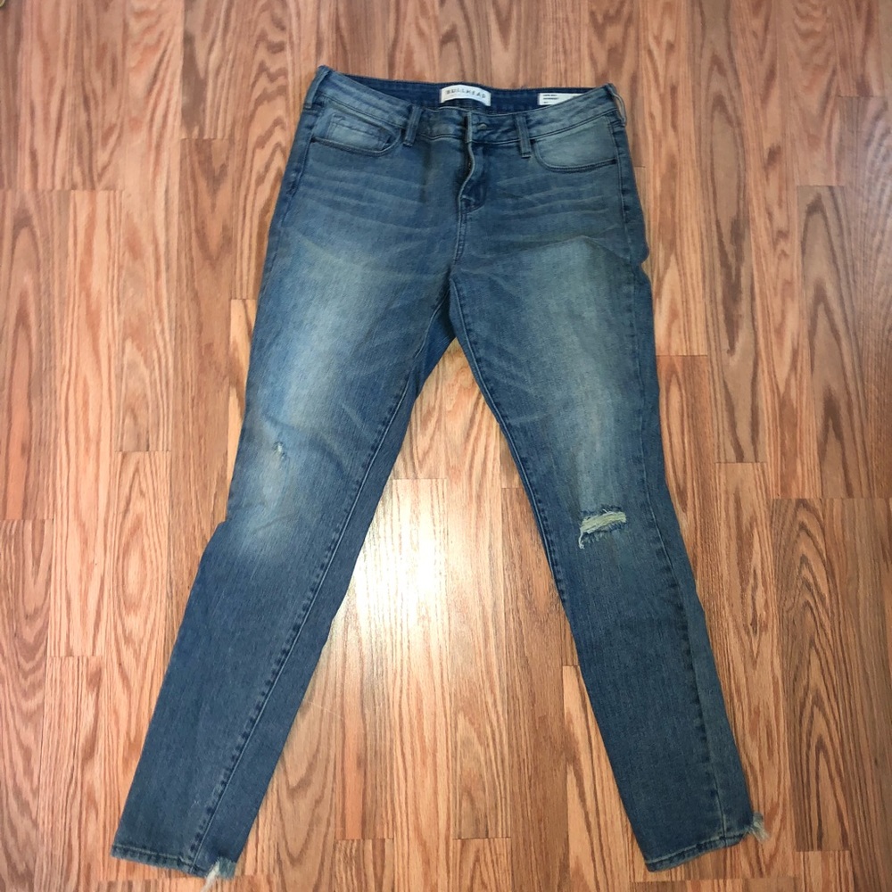 Frayed hem skinny jeans !